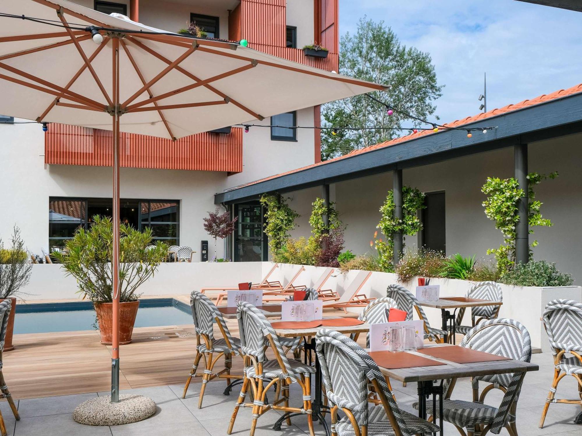 ibis Montauban Hotel Bagian luar foto