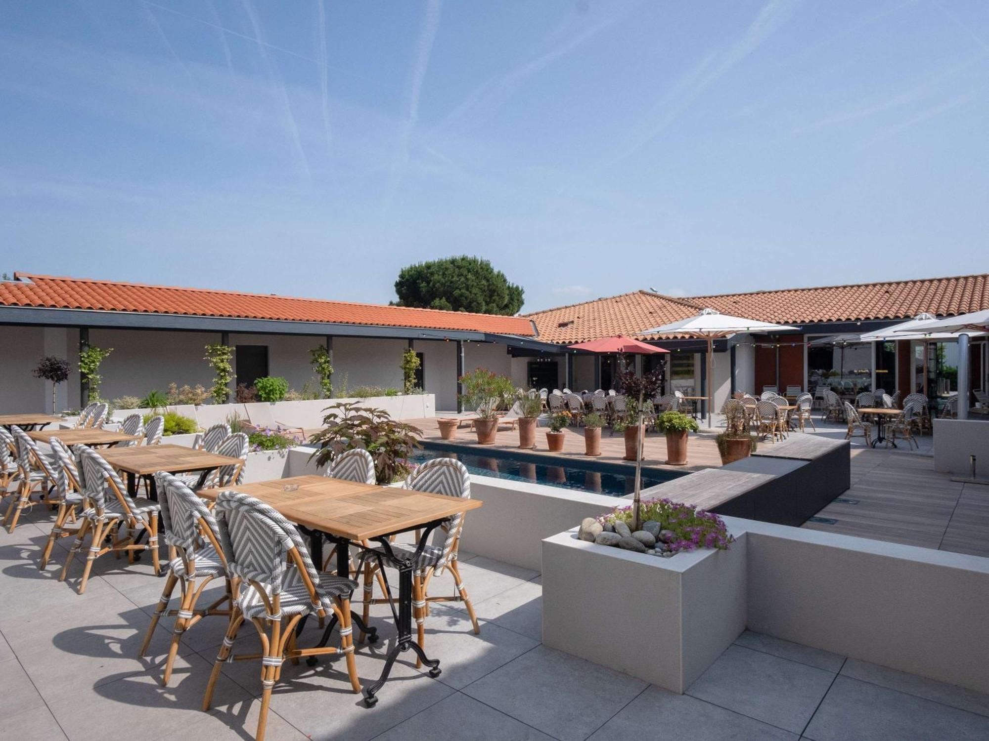 ibis Montauban Hotel Bagian luar foto